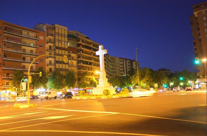 Hotel Iberia Plaza America Caceres Bagian luar foto