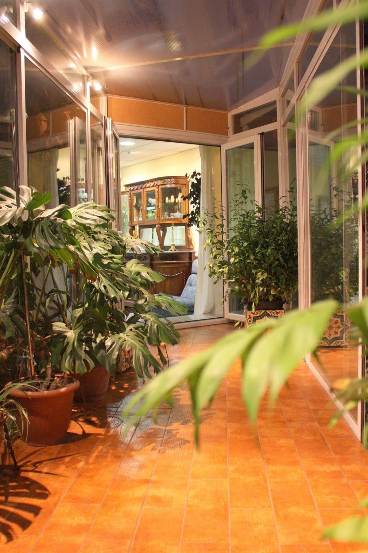 Hotel Iberia Plaza America Caceres Bagian luar foto
